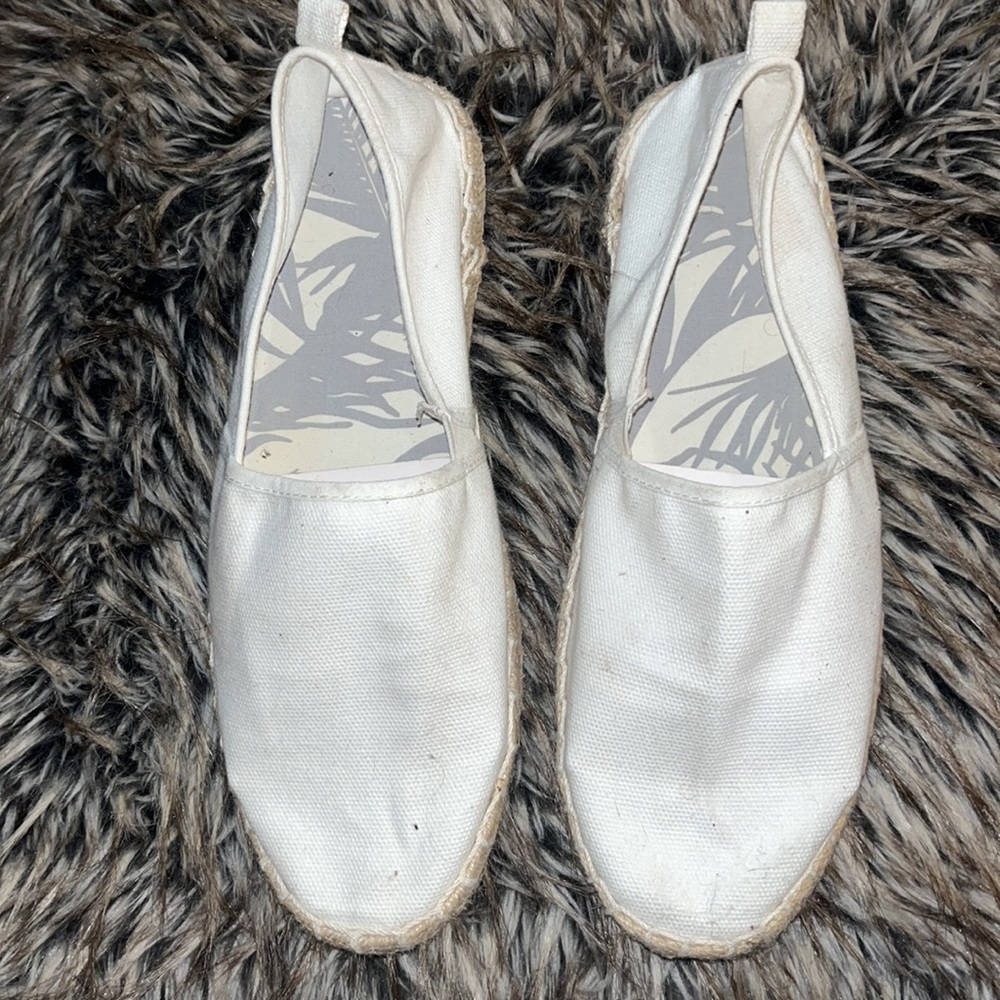 Men all white canvas slip on size 10 shoes